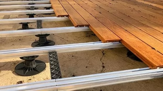 Giải Pháp Thi Công Sàn Tre Dasso với Hệ Lắp Đặt Magnet: Tiêu Chuẩn Mới Cho Công Trình Cao Cấp