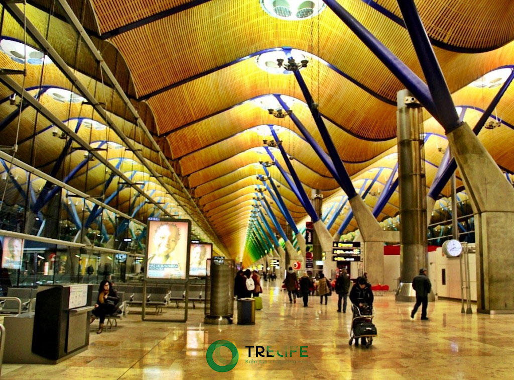 Sân bay Madrid Barajas