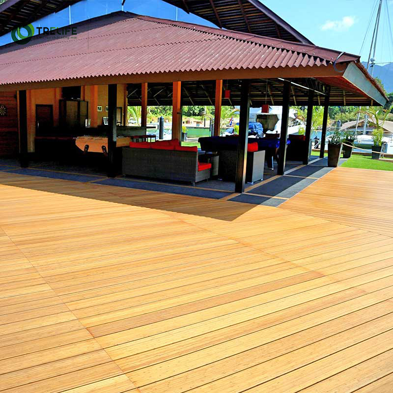 Những ưu điểm và hạn chế của sàn tre ngoài trời cao cấp 